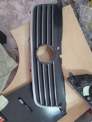 Rejilla Parachoques Wolkwagen Passat B5