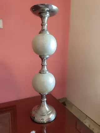 Candelabro  decoración de nácar plateado