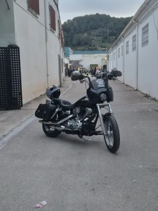 Harley Davidson Dyna Super Glide Custom 2007