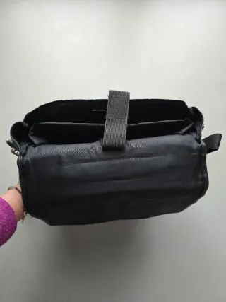 Cartella porta PC ufficio in pelle nera