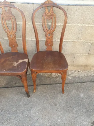 Juego de 4 sillas vintage de madera