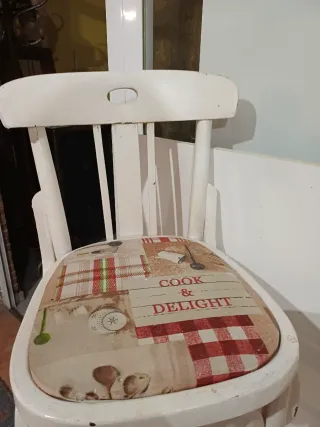 4 Sillas Antiguas Tapizadas Madera