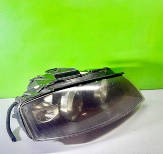 8P0941030M Faro Derecho Xenon Audi A3 8P 2007
