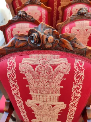 Conjunto Sofá 6 Sillas y 2 Sillones Antiguos