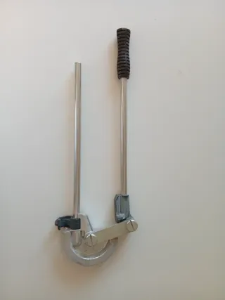 Tenaza Curvatubos Profesional