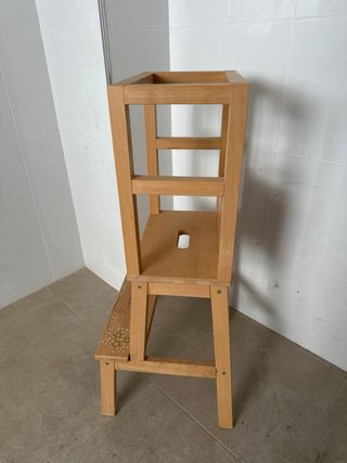 Taburete infantil para cocina