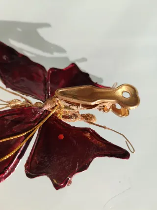 Mariposa Decorativa Roja y Dorada, con brillis