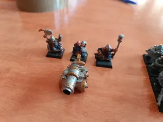 Warhammer Enanos Cañón y Figuras