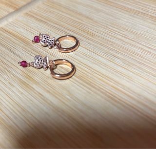 Pendientes aro Tous Oso Negro y Rojo