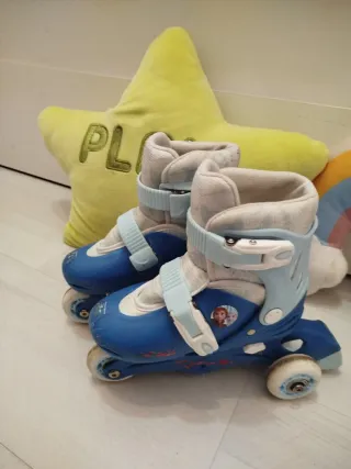 Patines aprendizaje Frozen Talla 27-30 3 ruedas