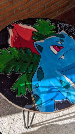 coffe table Ivysaur-Pokemon