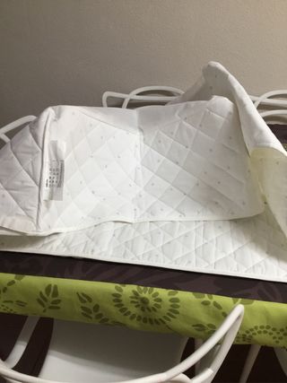 Cojín protector cuna 120x60x25