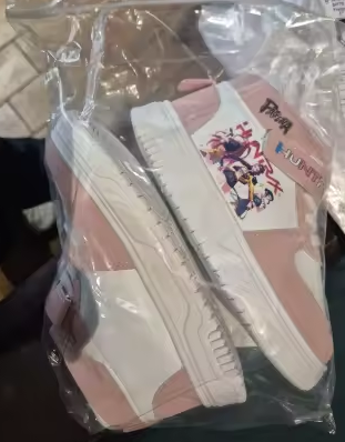 Zapatillas Moradas y Blancas Niña