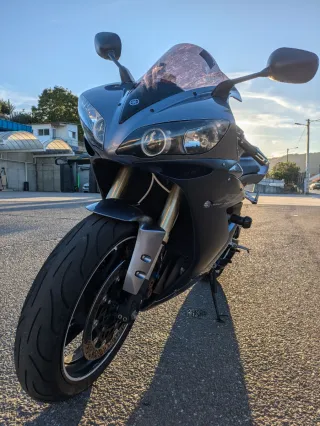 Yamaha R1 2005