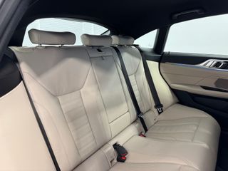 BMW i4 M50 544cv BEV