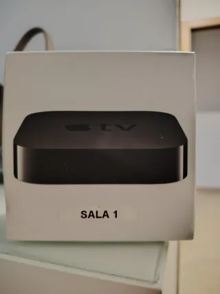 Apple TV Box con Mando Nuevo