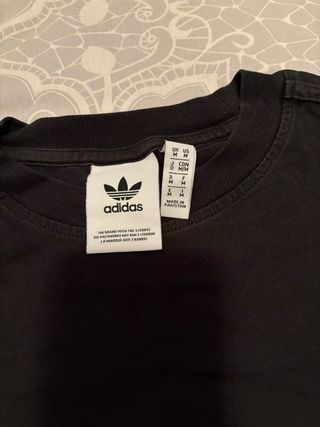Camiseta Adidas Hombre Negra y Blanca