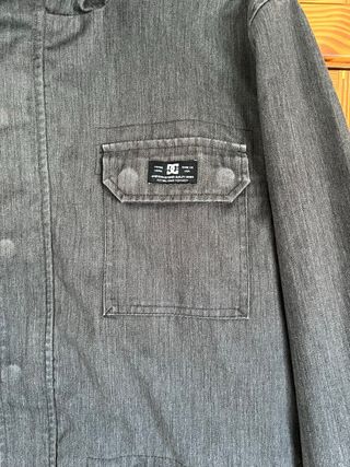 Chaqueta DC Shoes Hombre oscura con Capucha