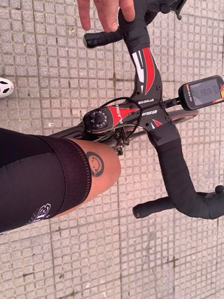 Bici da strada in carbonio Pinarello