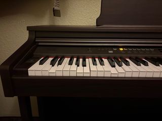 Piano Digital Pianova Marrón Oscuro