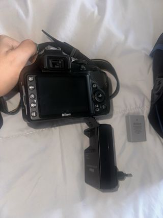 Cámara Nikon D3400 con objetivo 18-55mm