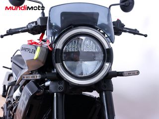 HUSQVARNA SVARTPILEN 125 ABS