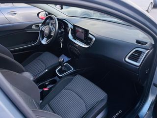 KIA Ceed 120cv DRIVE 2024