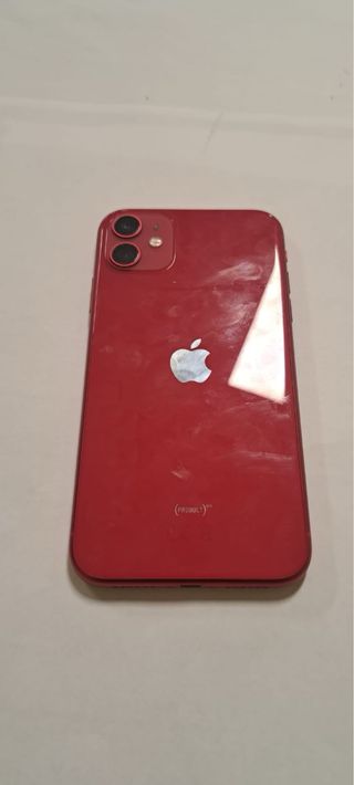 iPhone 11 Rosso 89% Batteria