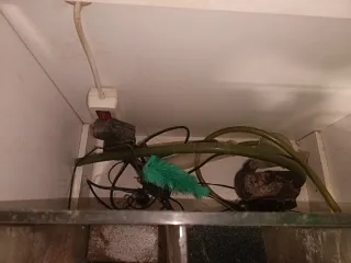 Mueble blanco con pecera 250L  se usaba para peces