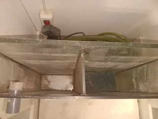 Mueble blanco con pecera 250L  se usaba para peces