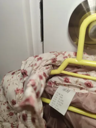 Abrigo H&M 6 meses capucha extraíble