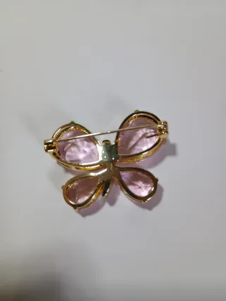 Broche Mariposa Dorado con Cristales Rosas