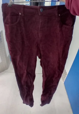 Pantalón de pana Tintoretto,  rojo oscuro.