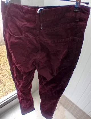 Pantalón de pana Tintoretto,  rojo oscuro.