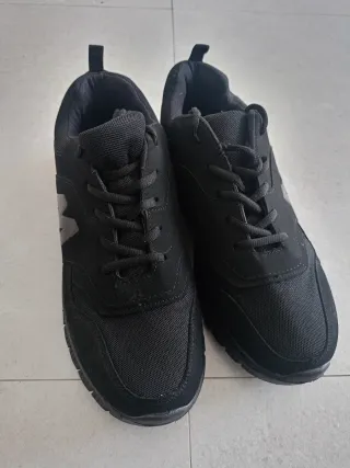 Zapatillas deportivas negras
