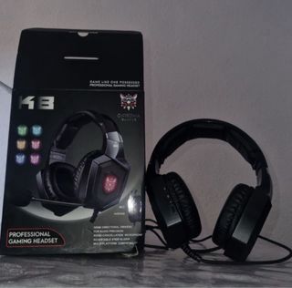 Xbox + SOPORTE + CARGADOR DE PILAS + MANDO +CASCOS