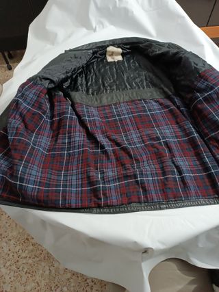 Chaqueta de Piel Negra