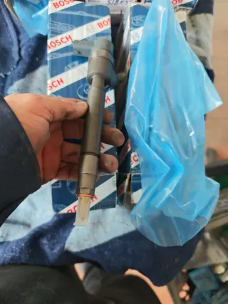 Injectores Bosch 0 445 110 251