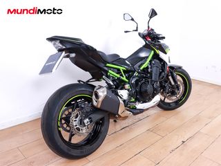 KAWASAKI Z 900