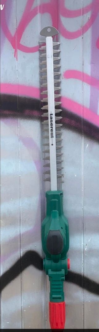 Tagliasiepi telescopico ricaricabile 20V