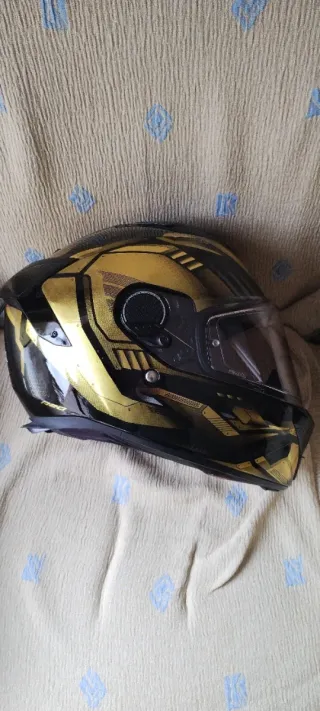 Casco Shark P20.