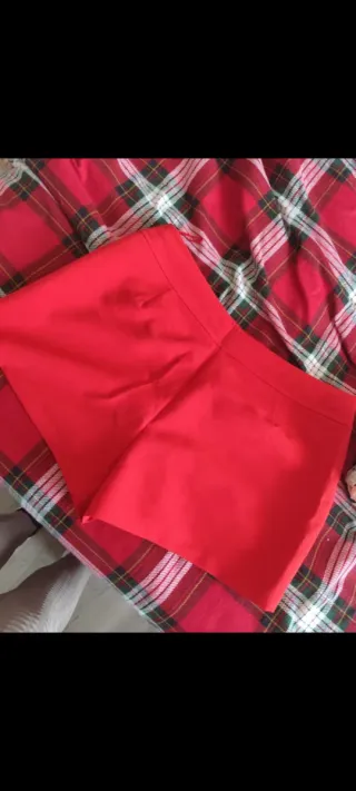 Zara Falda Pantalón Roja