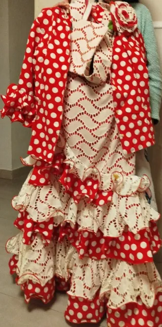 Traje Flamenca Talla 46 Rojo y Blanco