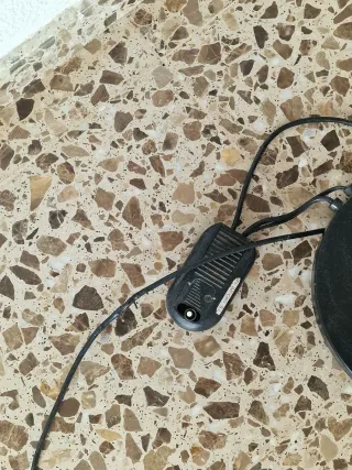 Lámpara de pie lectura regulable