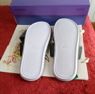 Sandalias Benetton Cruzadas Gris Talla 38