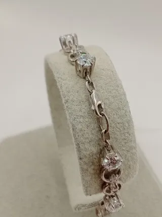 Bracciale stile tennis con cerchi zirconi argento