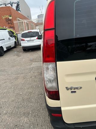 Mercedes-Benz Vito 2011