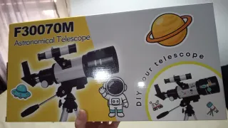 Telescopio Astronómico F30070M