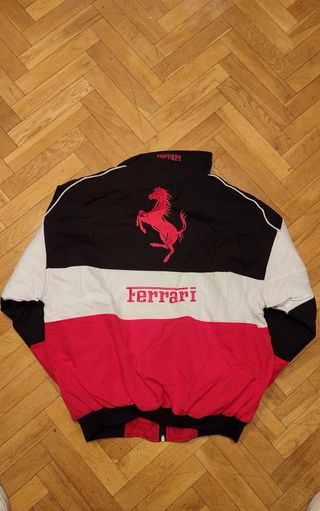 Chaqueta Ferrari Negra, Roja y Blanca