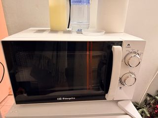 Microondas Orbegozo Blanco
